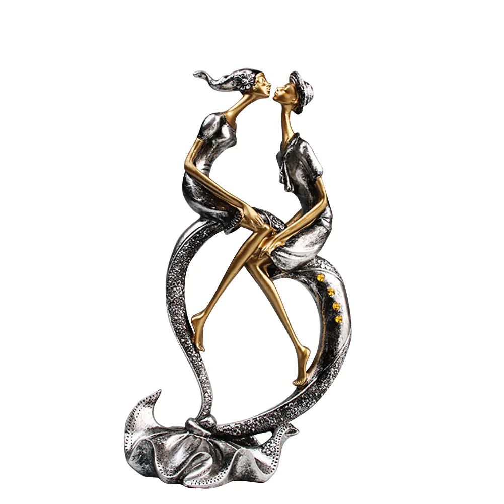 Elegant Resin Kissing Couple Decor for Home and Office