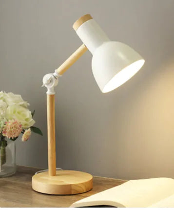 Nordic Eye Protection Simple Bedroom Bedside Lamp